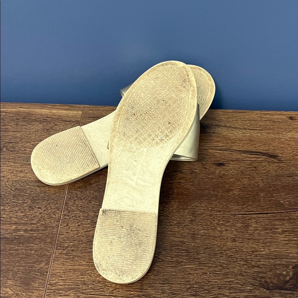 Tory Burch Green Gold Slide Sandals - Picture 4 of 5